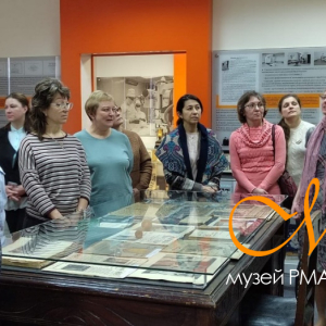 Группа слушателей кафедры МСиЦЗ на экскурсии